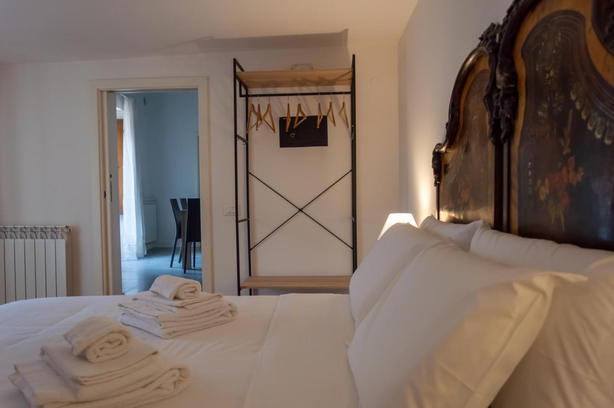 Vittorio Emanuele Suite Apartment Palermo Exterior photo