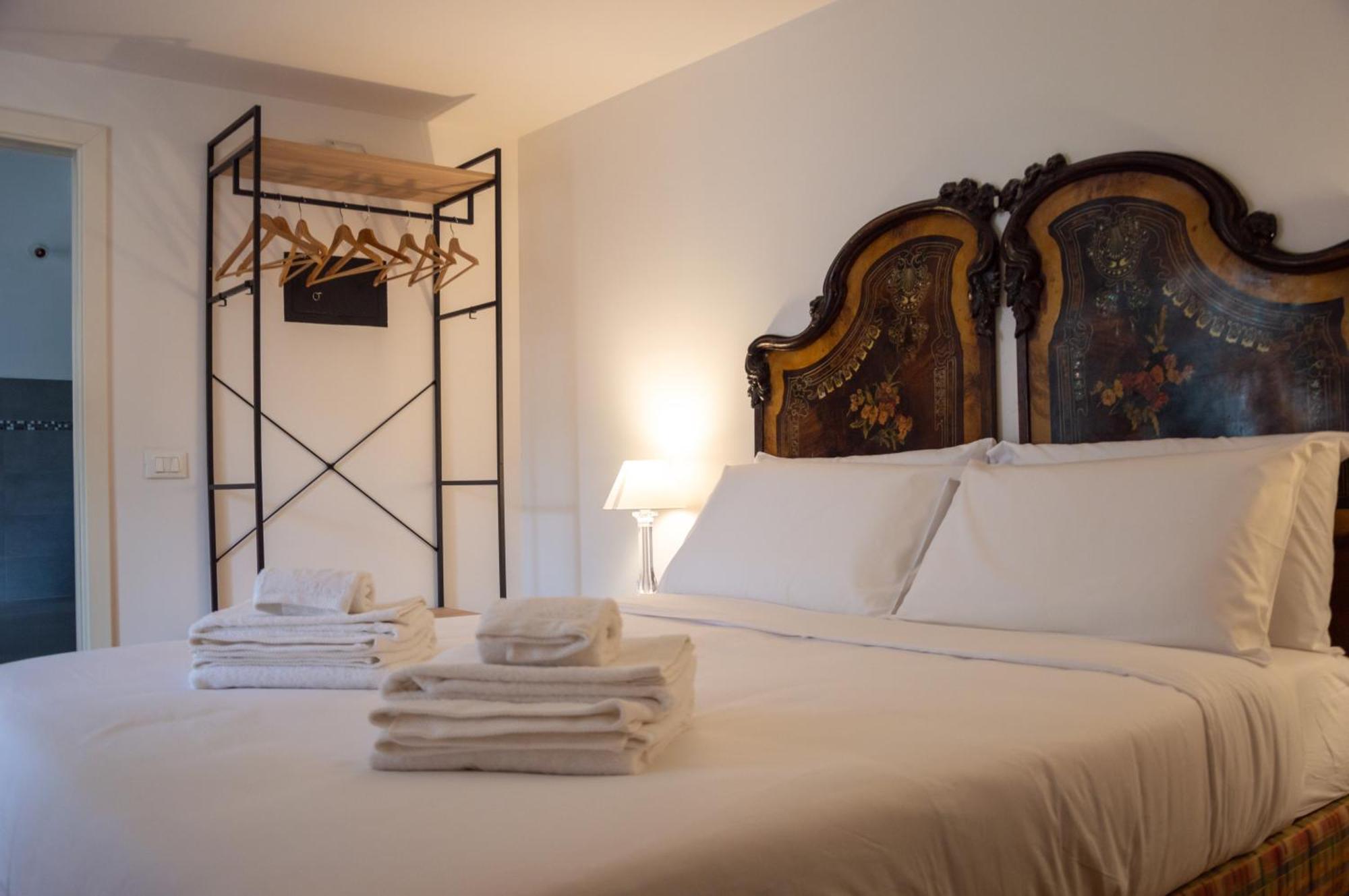 Vittorio Emanuele Suite Apartment Palermo Exterior photo